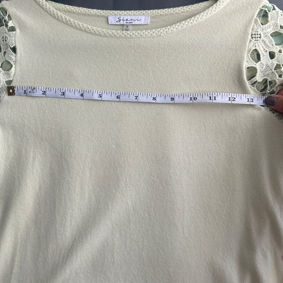 Soft Light Green Knit Sweater with Lace Sleeves - Picture 7 of 8